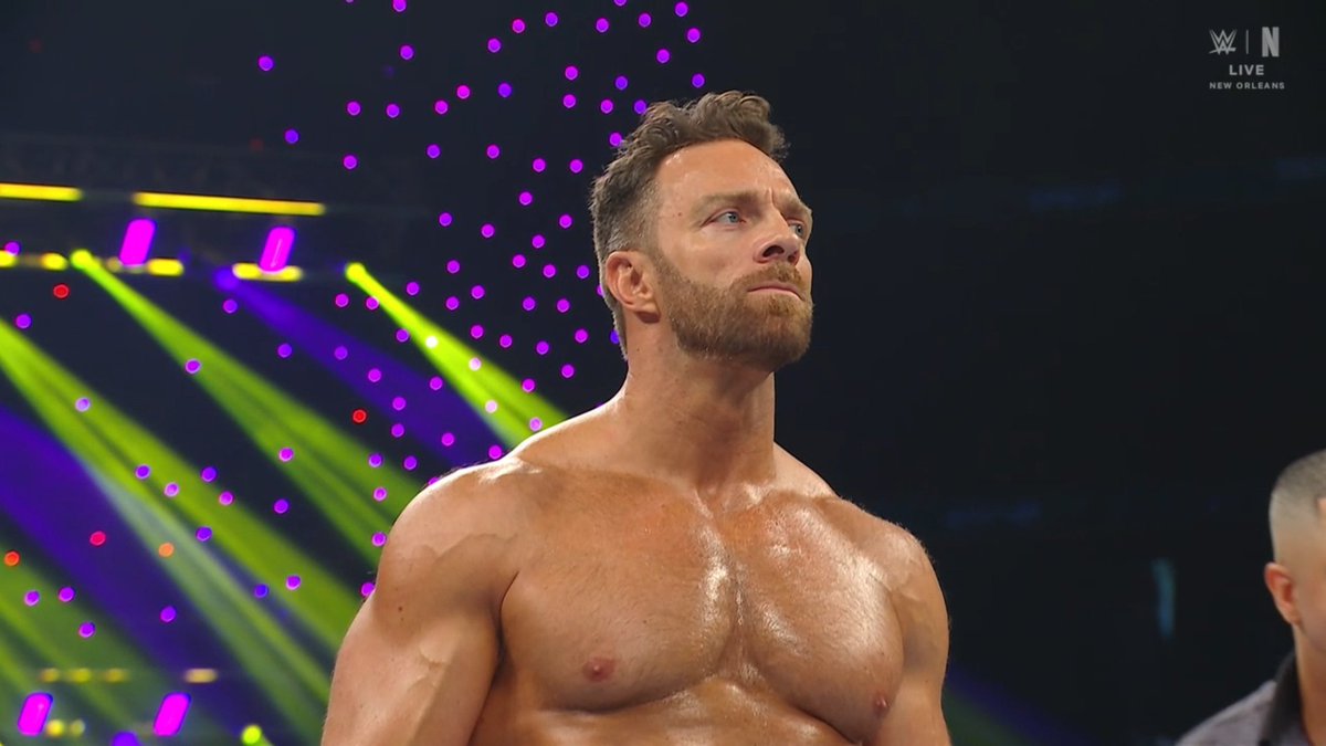EliteClubS0B's tweet photo. This was easily the best LA Knight performance I’ve ever seen.

He absolutely nailed it tonight 👏

#MITB https://t.co/m0pCSeX3NS