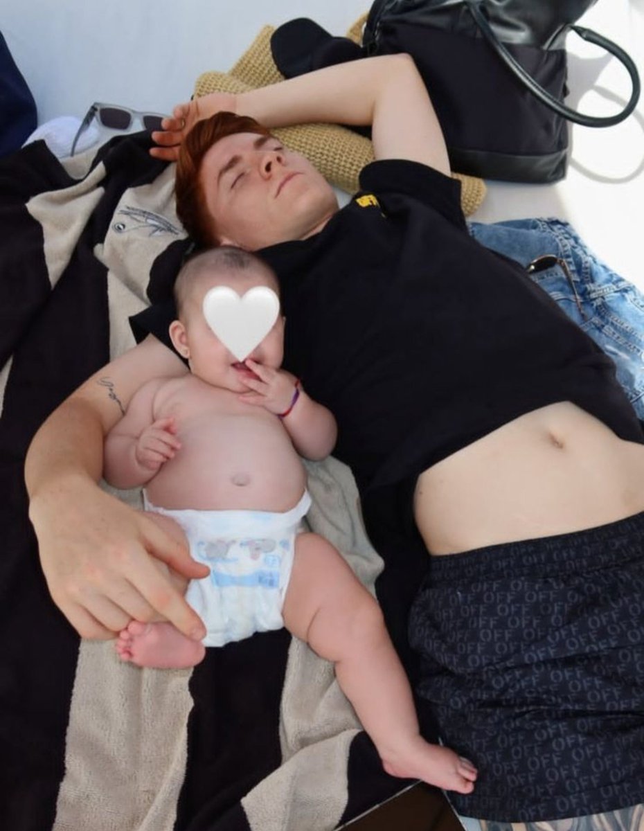 Val_ColLec's tweet photo. ¿Se podrá ser tan omega, se podrá ser tan MAMÁ? https://t.co/MAP0IZWaJf