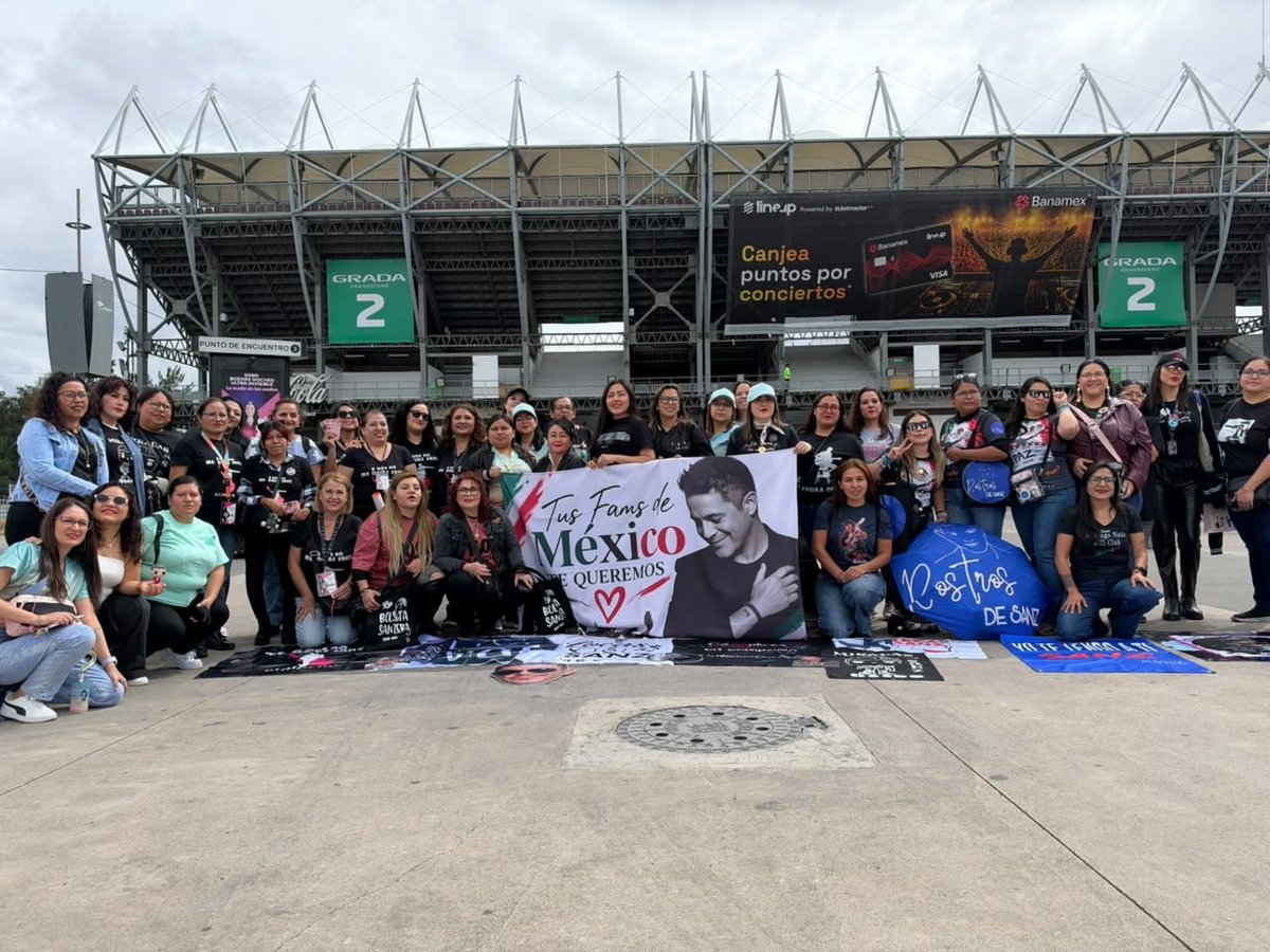 mexicanASdeSanz's tweet photo. ¿Y ahora qué? Ahora CDMX 🎤

Estamos listas para una noche inolvidable en el @estadiognpseguros @alejandrosanz 

#alejandrosanz #descolgandoestrellas #girayahoraqué #mexicanasdesanz https://t.co/ztplElvv8H