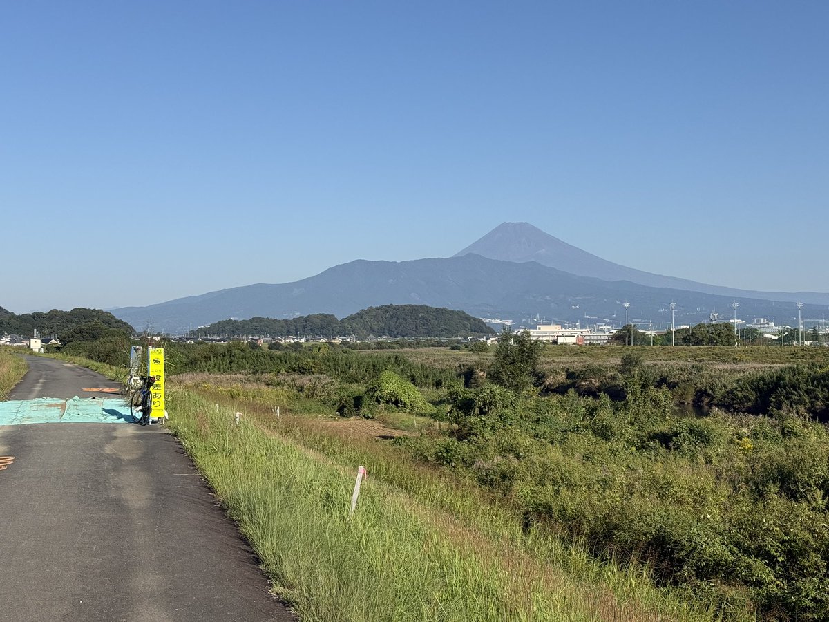 jun_mit's tweet photo. 大平のここ
自転車通れません
ご注意を！
#サイクリング　#沼津　#狩野川CR https://t.co/KmaelEEeJW