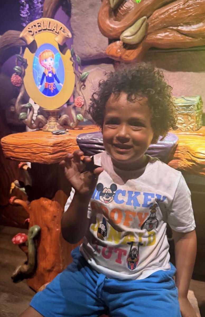 BHanni's tweet photo. Tonight’s #KUCancerFighter hero is Major Jones, a 5-year-old from Blue Springs, MO, who has been battling lymphoblastic leukemia for much of his life. This little warrior recently completed 2.5 years of treatment, wowing his doctors, nurses and family along the way with his courage. His mother Ashley says the best word to describe her son is “Brave”, adding that every time he had his port accessed he refused to cry because in his words, “I’m that brave, Mommy.”

Ashley also describes Major as, “a ball of energy, spunk and personality.”  He loves playing with this two brothers and loves the Jayhawks!  His late Grandfather, John Marquardt (who also battled colon cancer for 6 years) was a very successful youth girls basketball coach in the KC area. He would always tell his players about Paul Pierce and his resilience after a knife attack early in his pro career, as well Paul’s brilliance on the court. Now young Major wants to be like Pierce, because he says, “the hospital saved him too.” 

Though now in remission, Major still has to go in for labs every couple months and is seeing multiple specialists due to reactions to his treatment. He’s just now getting to go to school for the first time after spending most of the last 2 years in the hospital. This courageous Kindergartener is full of life and ready to take the world by storm. We salute you, Major and are so impressed by your bravery and toughness. Tonight’s call is for you! 💙❤️
