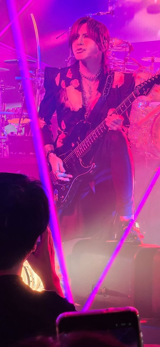aremis1989's tweet photo. #LUNAPIC
#SUGIZO
#米子 https://t.co/QoSOCiaoXt