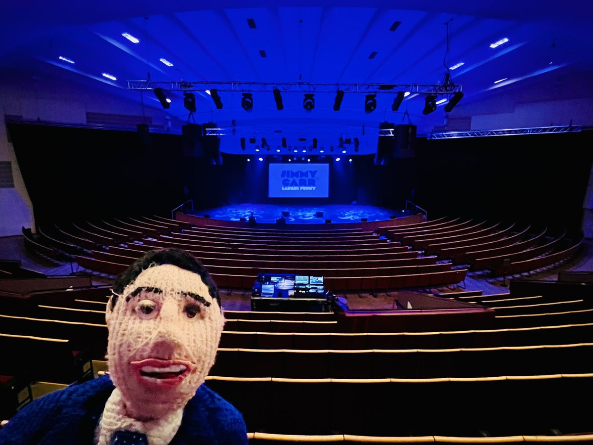 jimmycarr's tweet photo. Thanks for coming and having a laughing with me Finland. I’ve had a great few days here, finishing up tonight at the House of Culture in Helsinki. See you on my next tour 🇫🇮 Next stop for me is Canada, for shows in Ontario and Quebec. Click on the link for cities, dates and tickets 🇨🇦 https://t.co/H8IQj9HFiF