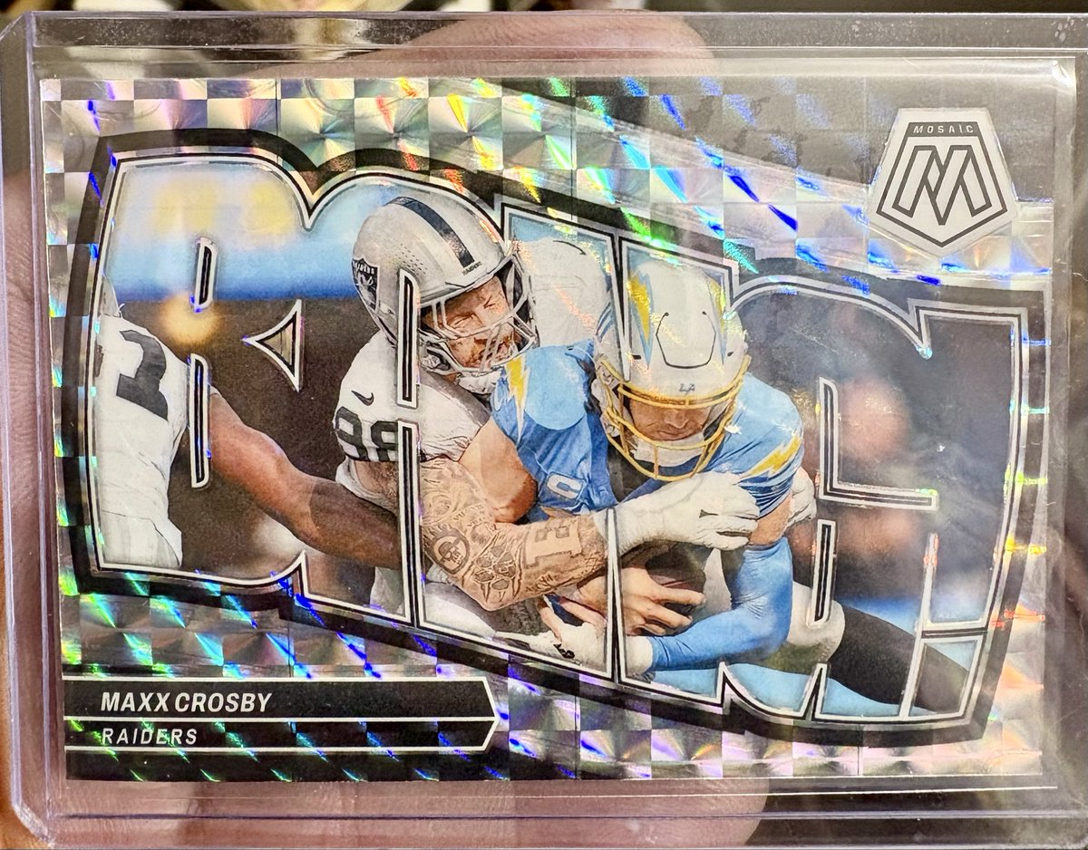MikeDre408's tweet photo. @CardPurchaser BANG MAXX CROSBY 🔥🔥🔥🔥 https://t.co/pjJ4oDpBcG