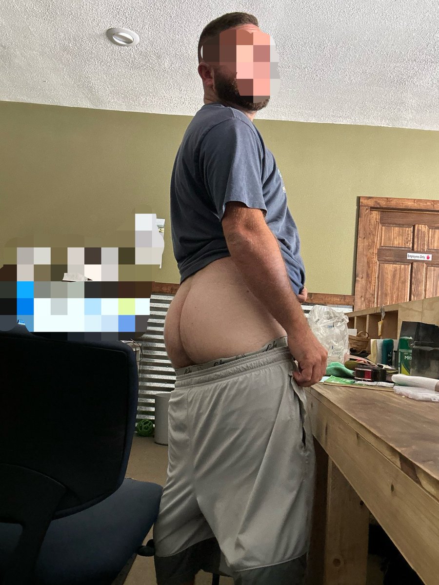 saltycrew87's tweet photo. Just need my ass squeezed and a cock rubbin up against my hole, leakin on it making it wet! https://t.co/RXLOavTe5K