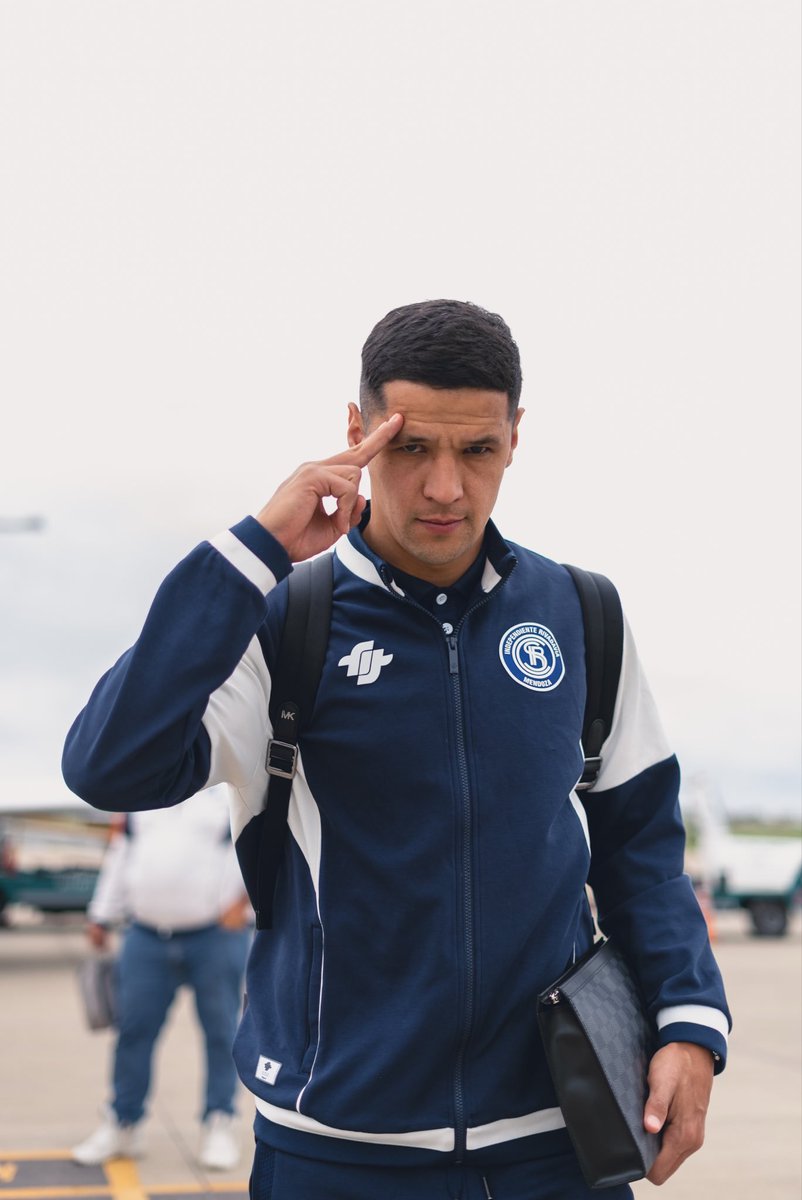 CSIRSheykosista's tweet photo. ALEX ARCE TIENE UN PLAN 👀 https://t.co/g5aGqq8Up6
