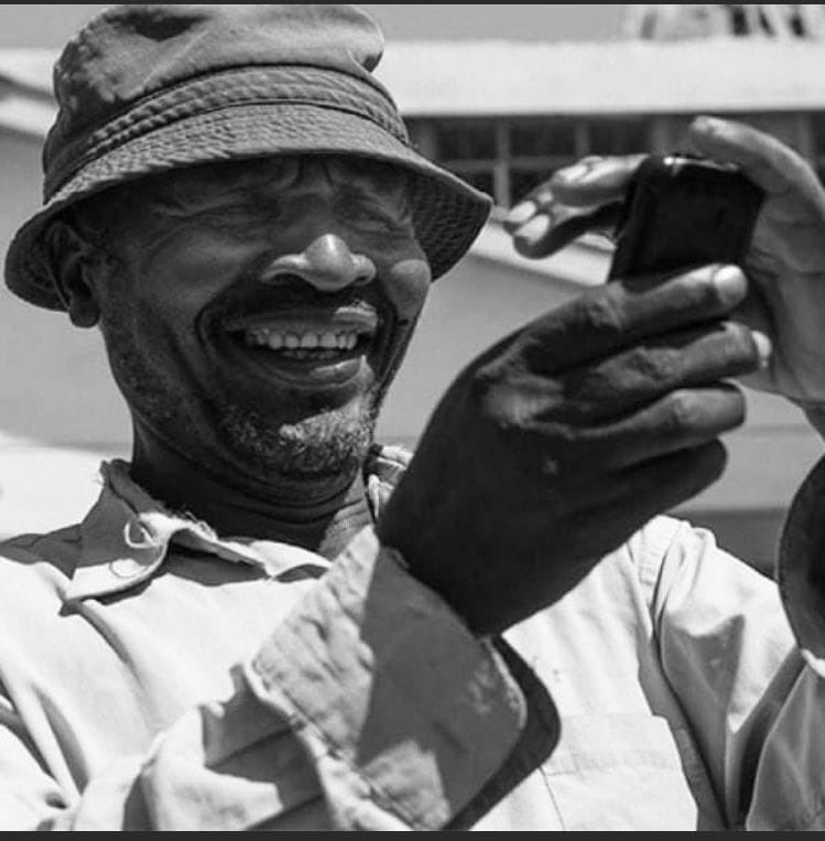 TrakaNation's tweet photo. “Swa’w tande’m swa’w tande THELO”

Men BEL JWÈ A 

https://t.co/0ikFTHF7bG

#TMG #ALPHA #TrakaNation https://t.co/dmQnBATZOS