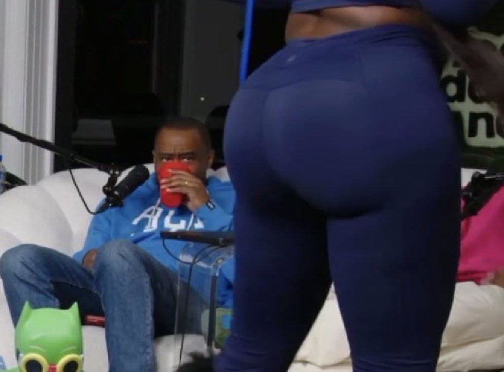NotoriousBIGTIM's tweet photo. Lash Legend. https://t.co/FG4lCQMr68