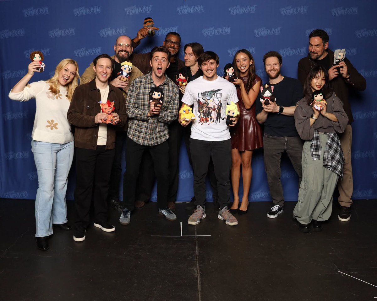 Dreamsinthenoct's tweet photo. These are cute but THIS shot is the best of them all https://t.co/fpyqc651Hj