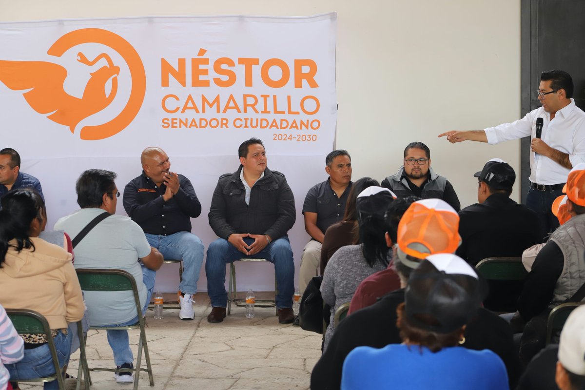 NestorCamarillo's tweet photo. @ClementeCH @AlvarezMaynez @DanteDelgado @colosioriojas Por eso he nombrado a Alexander mi Enlace del #Senado de la República 🇲🇽, en este gran municipio. 
¡Vamos a seguir caminando juntos, porque la gente siempre va primero! 🍊 https://t.co/bBXIvHWow3
