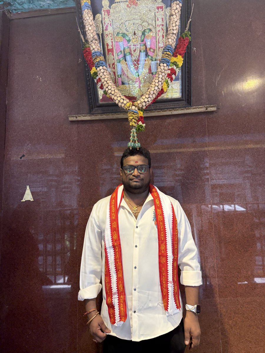 sgkrishnareddy's tweet photo. అమ్మ దయ ఉంటే అన్ని ఉన్నట్లే❤️🙏 https://t.co/CmdpyQfoVw