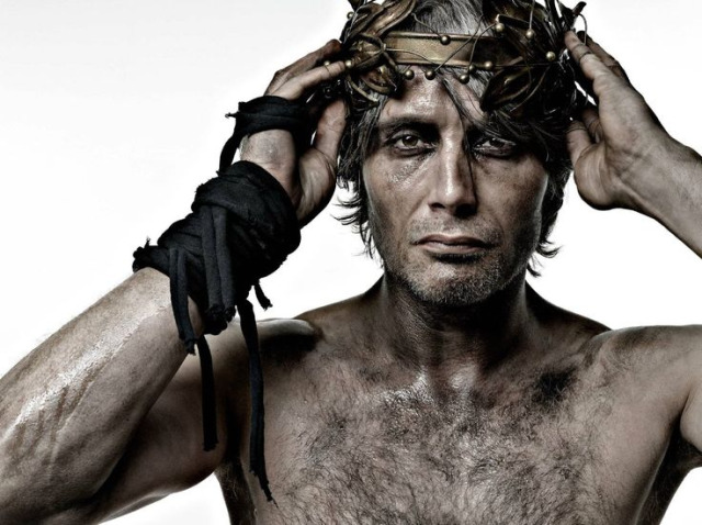 TheCinesthetic's tweet photo. Mads Mikkelsen by Patrizio di Renzo for TUSH Magazine, 2010 https://t.co/BANNYEiu9R