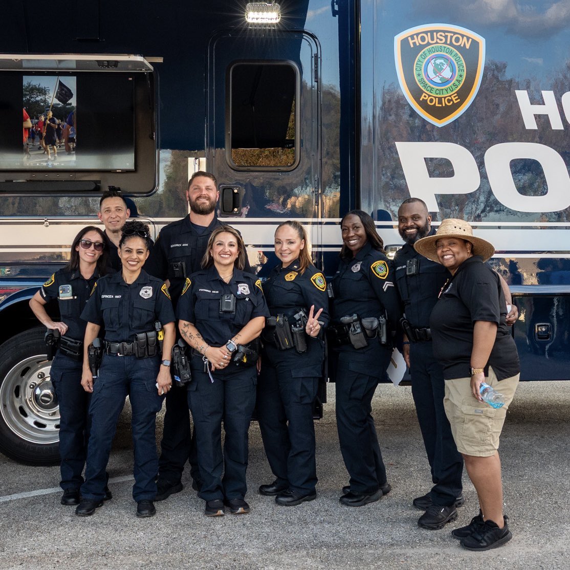 houstonpolice's tweet photo. HPD had a great time connecting with the community during National Night Out! Thank you to everyone who came out and helped make this year’s event a success. We look forward to seeing y’all next year! #NNO2026 https://t.co/nNVpcR2G7e