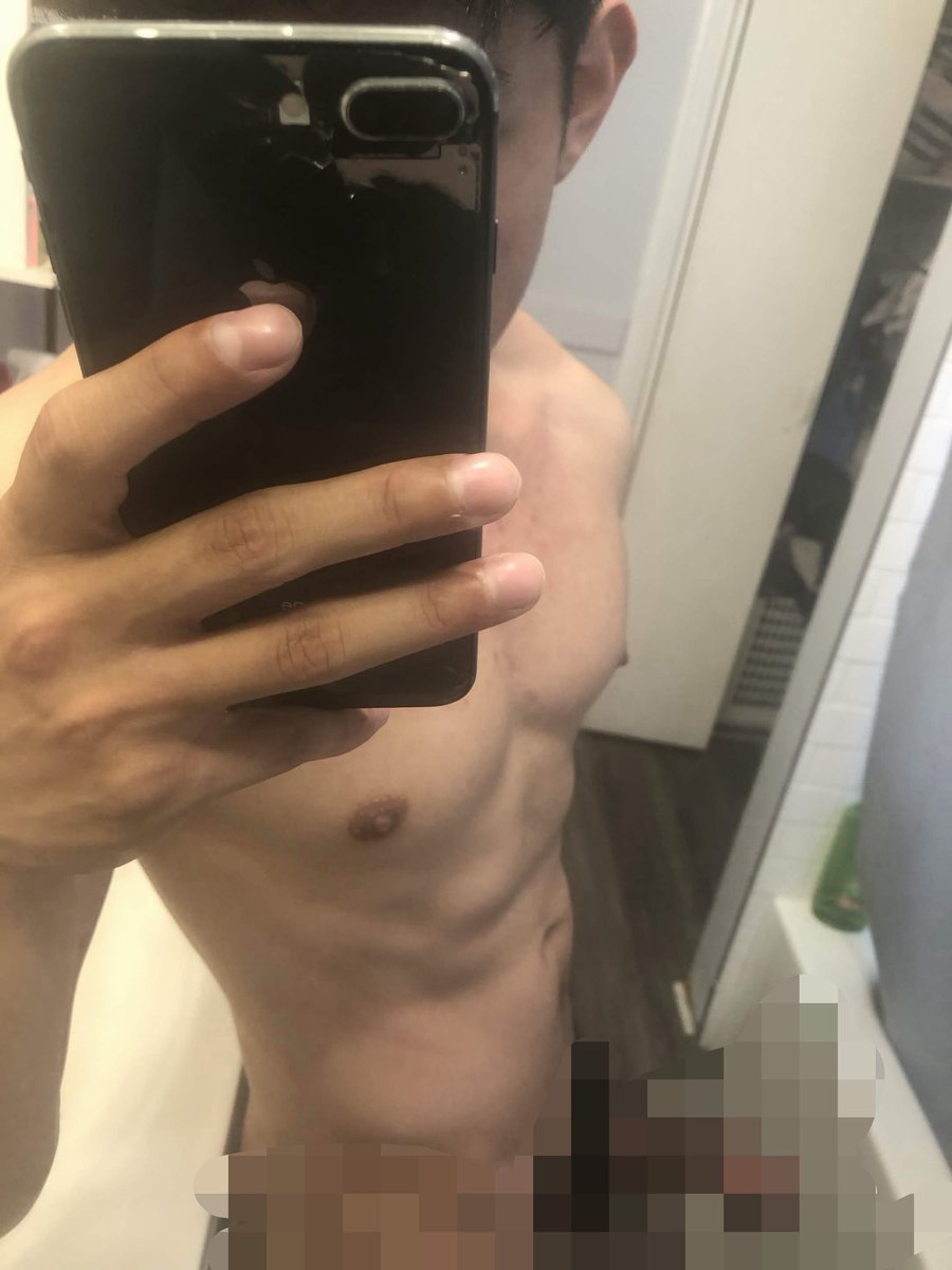 sphinxvall's tweet photo. Anyone tryna hangout on Halloween?need new friends
#nfs #nj #nyc #sfw #gymrat #gym #wlw #waist #halloween https://t.co/0RXijlHj3E