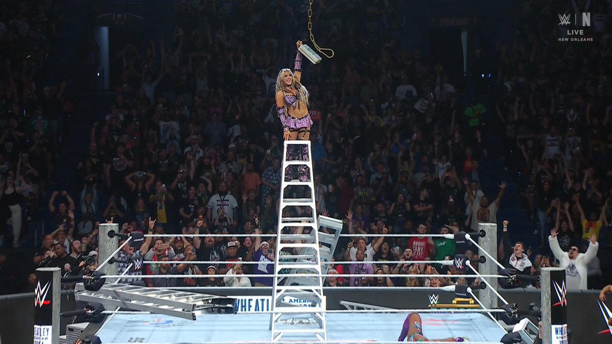 LuigiWrestling's tweet photo. TIFFANY STRATTON GANA EL MONEY IN THE BANK DE NUEVO

NOOOOOOOOOOOOOOOOOOOOOOOOOOOOOOOOOOOOO #MITB https://t.co/c2GFko8A3W