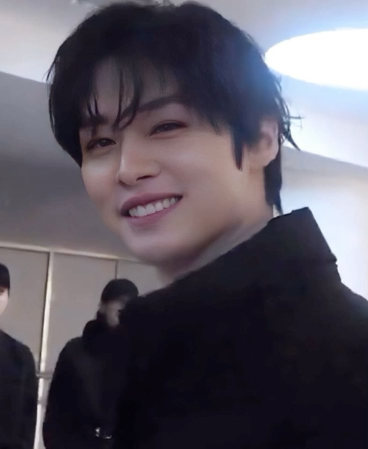 irinosjto_'s tweet photo. 4 fotos de tu bias y 4 mutis que lo hagan :3

@minhookj  @chxnloml @fnafsexogay9 @seungmindied https://t.co/5UkxL6J7Gy