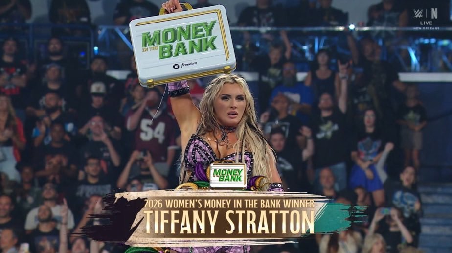 JustAlyxCentral's tweet photo. Bro what are we doing.....?

That briefcase was ripe for Roxanne Perez to win, and there was a better story to tell with her as Mrs. Money in the Bank. 

But WWE opted not to do it. They went with the safe option instead of taking a risk. Oh well... 

Tiffany Stratton becomes a two-time Mrs. Money in the Bank winner after the women put on what I thought was a pretty damn good Money in the Bank Ladder Match.