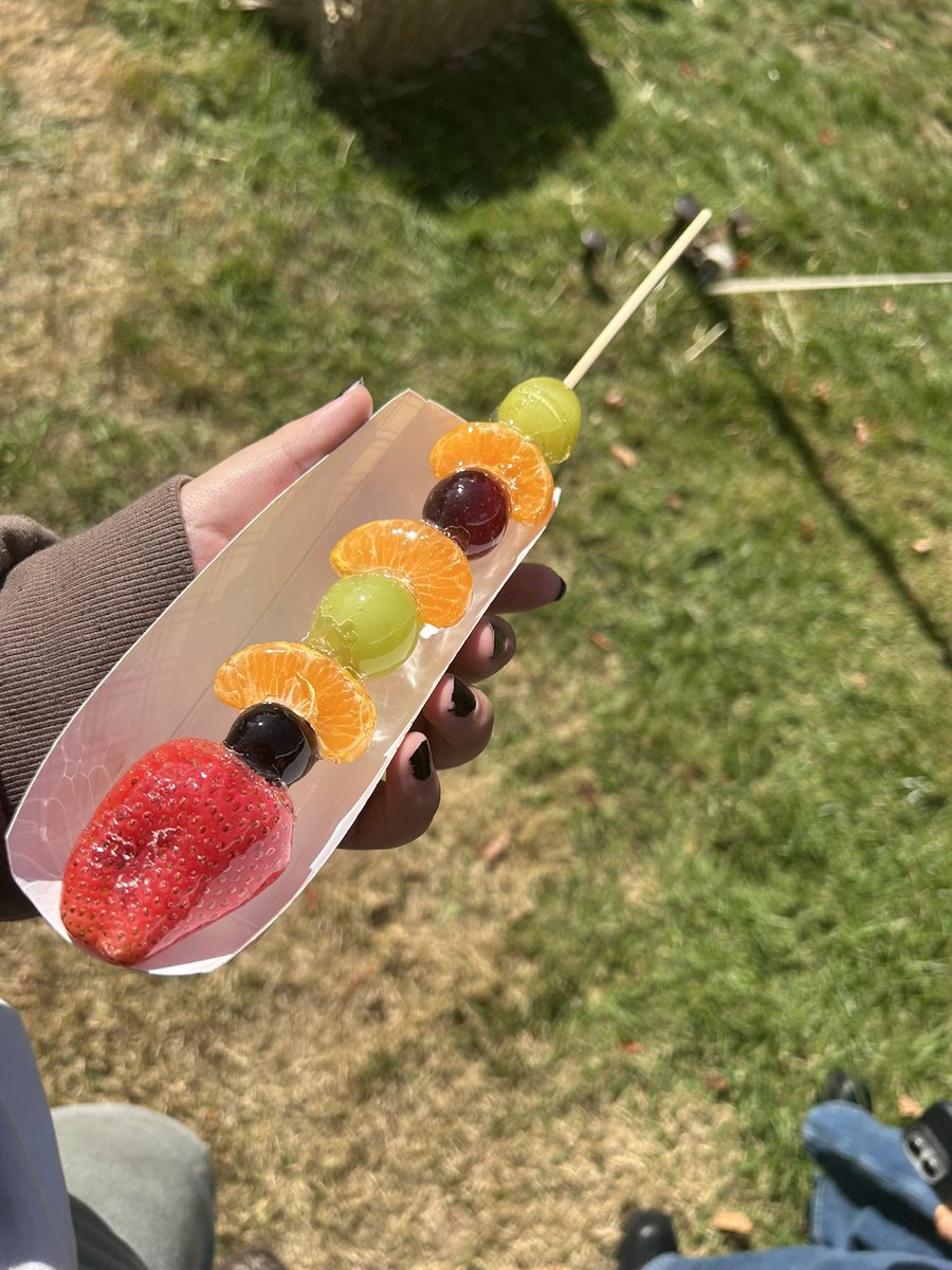 JUPITERINSTARS's tweet photo. #jupieats Festival food https://t.co/pdyozLlZWk