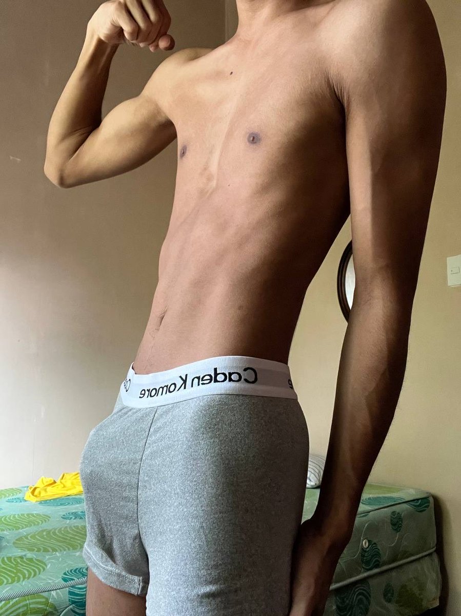 Maxk7ya's tweet photo. happens every time tumitigas sa umaga🙈

📌More contents on my tg channel subscribe now💕
📌 ₱150 lifetime access 

dm tg: @its_memax https://t.co/SiLLTJ5V9C