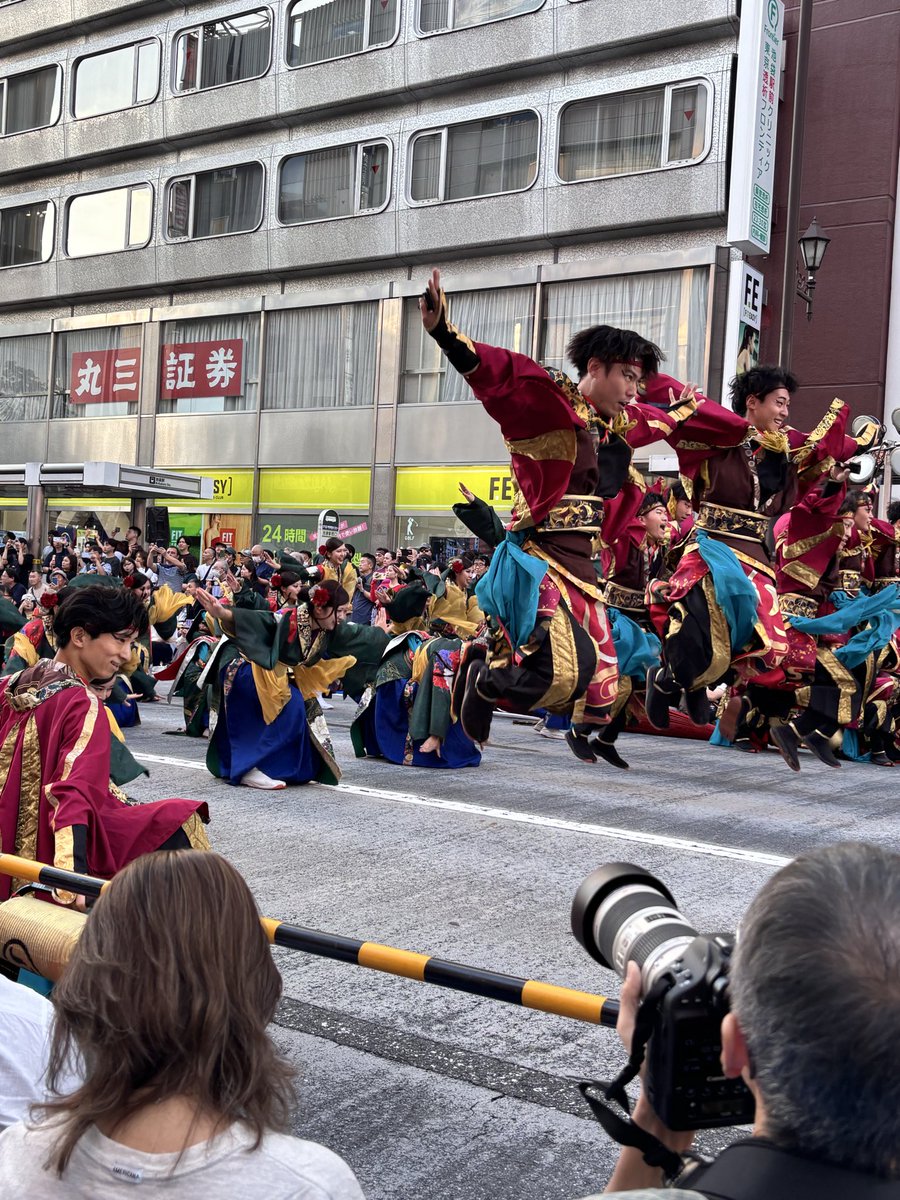 M00995810's tweet photo. #東京よさこい
#kagura

東京で見られるのは東京よさこいとドリームよさこい
いい意味で、周りの人が固まってました。
高知系多めの中、さすがkagura存在感発揮！ https://t.co/2OO4TbrTMW