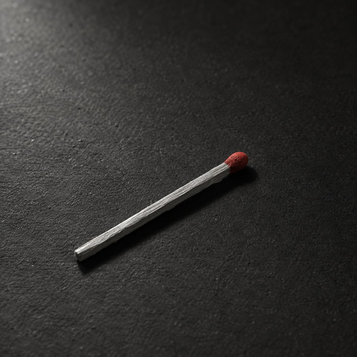 EUVRAN_EN's tweet photo. A single match.
Enough to light a candle and change the mood. https://t.co/cRLyP4G57O