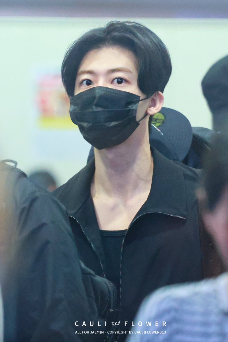 cauliflower813's tweet photo. 261011 HND

#JAEMIN #재민 #ジェミン https://t.co/NiyH2MVQCV