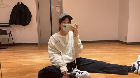 KchanLHN's tweet photo. 彼女のインスタの昔の投稿を漁ってたら、いきなり超絶イケメン女子を見つけてしまった…
 #鞘師里保 https://t.co/OeB3QdFtMl