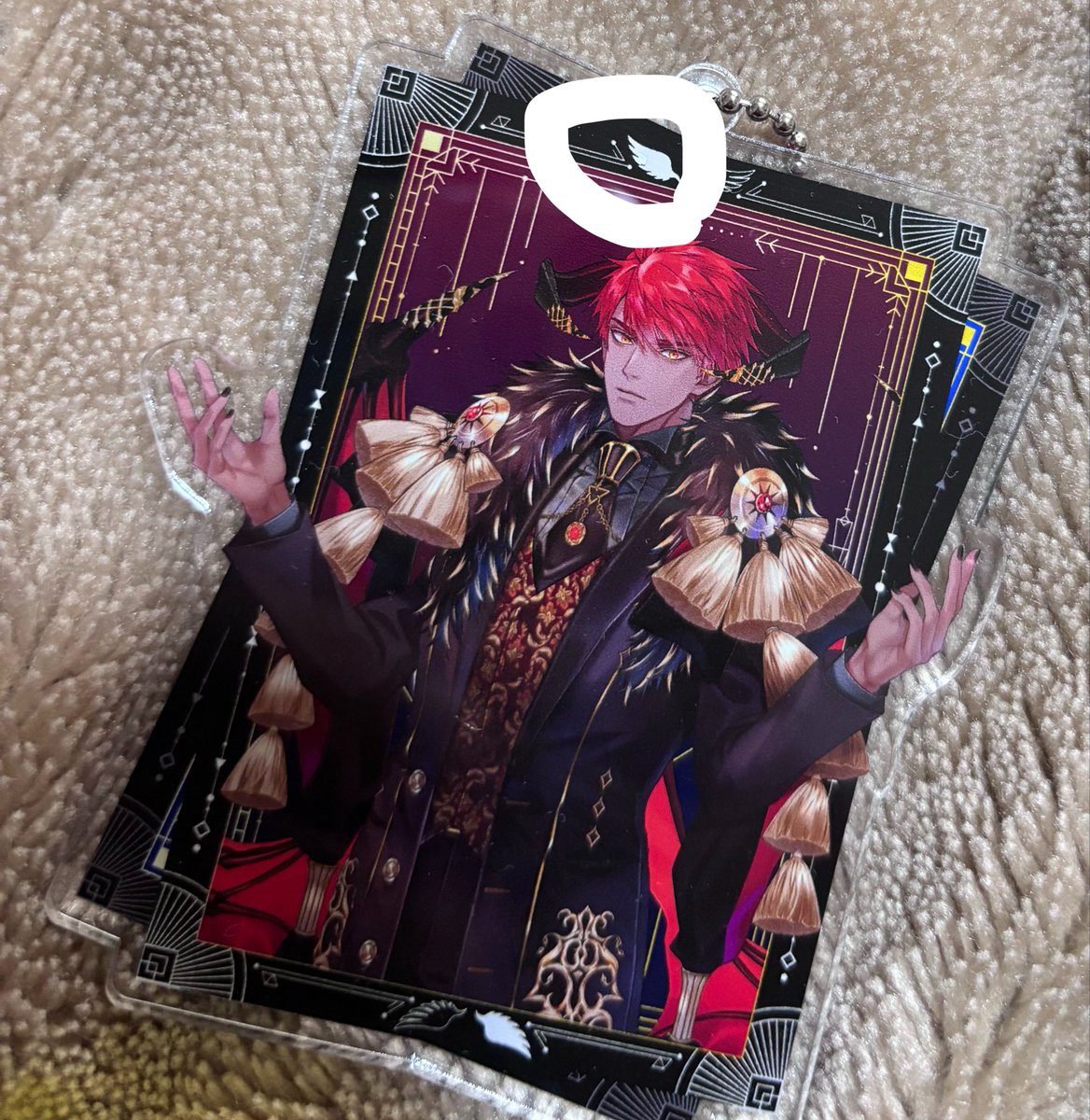 2_nonoji0_0's tweet photo. 【交換】ObeyMe! おべいみー オベイミー おべしな

求)マモン レヴィ

譲)画像参照
アスモ ディアボロ

郵送・都内手渡し可能
AGF2日目での手渡しも可能

ディアボロの1点は枠部分に気泡があります。ご了承ください。 https://t.co/6hZ22xsRJK