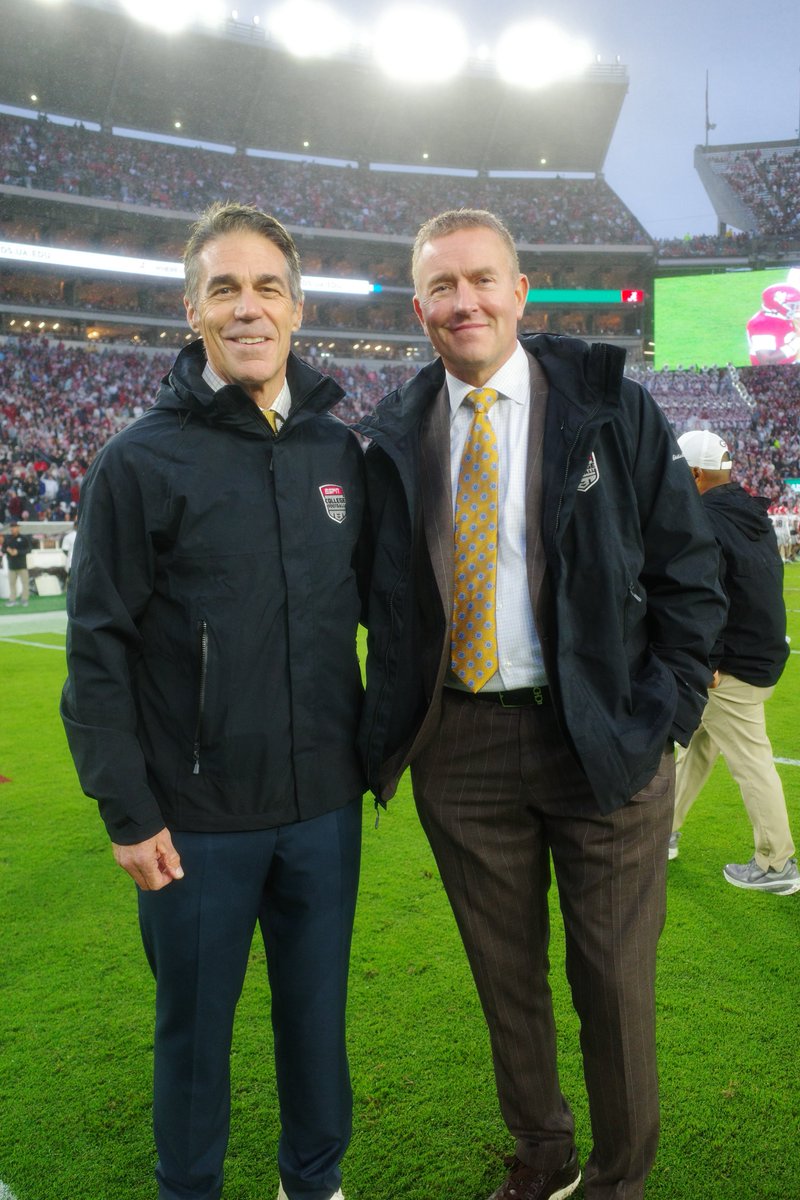KirkHerbstreit's tweet photo. ALMOST TIME!! Ready for a fun one in Tuscaloosa 👀🏈 https://t.co/pcPLU7LBAF