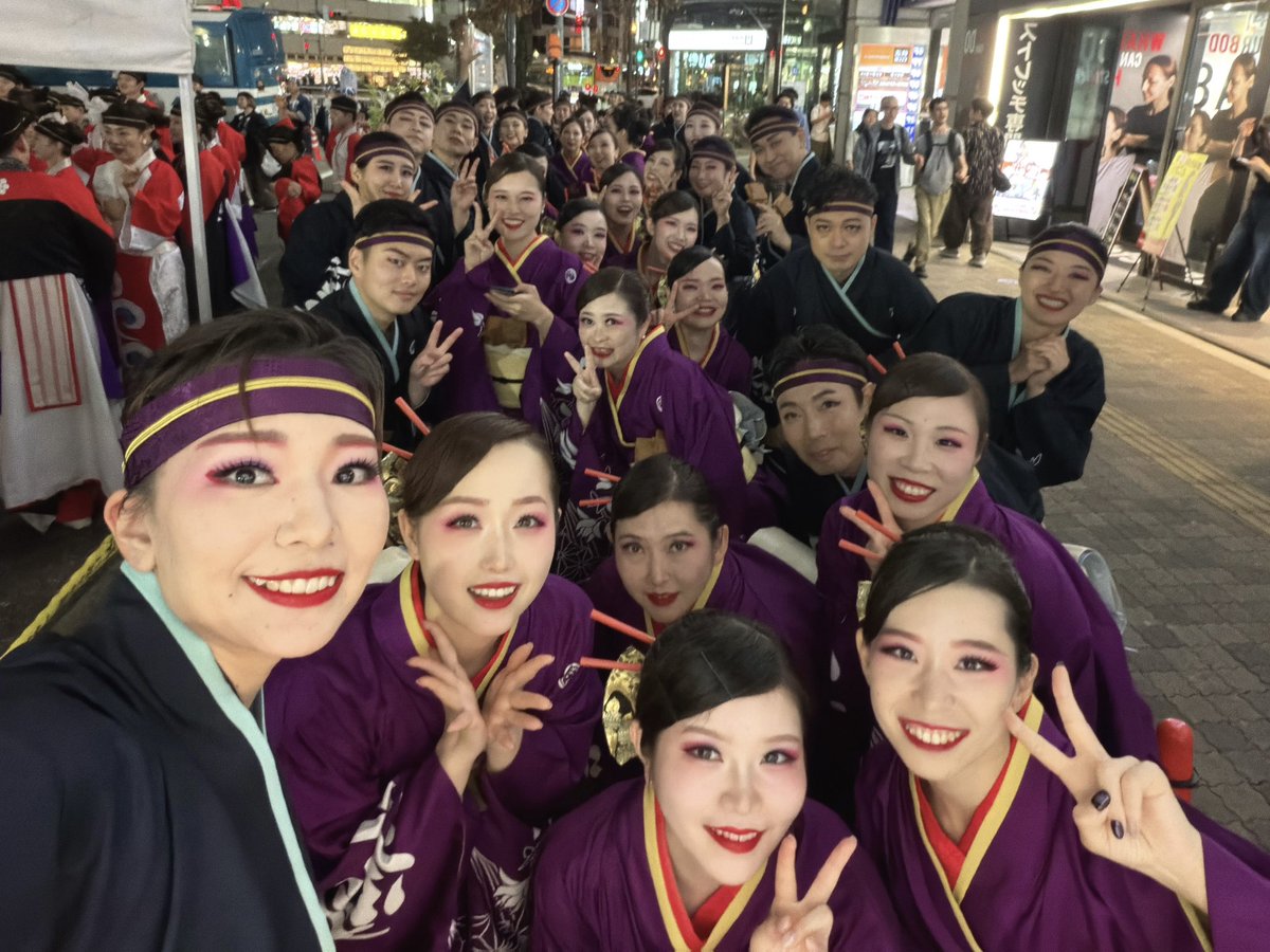 fs4_aimy29's tweet photo. 昨日は男踊りでした。
今日はいつもの女踊りに戻ります💃✨

東京よさこい、いいお天気で嬉しい☀️
２日目もよろしくお願いします！

#藍なり　#東京よさこい https://t.co/H5QGoaJwt6