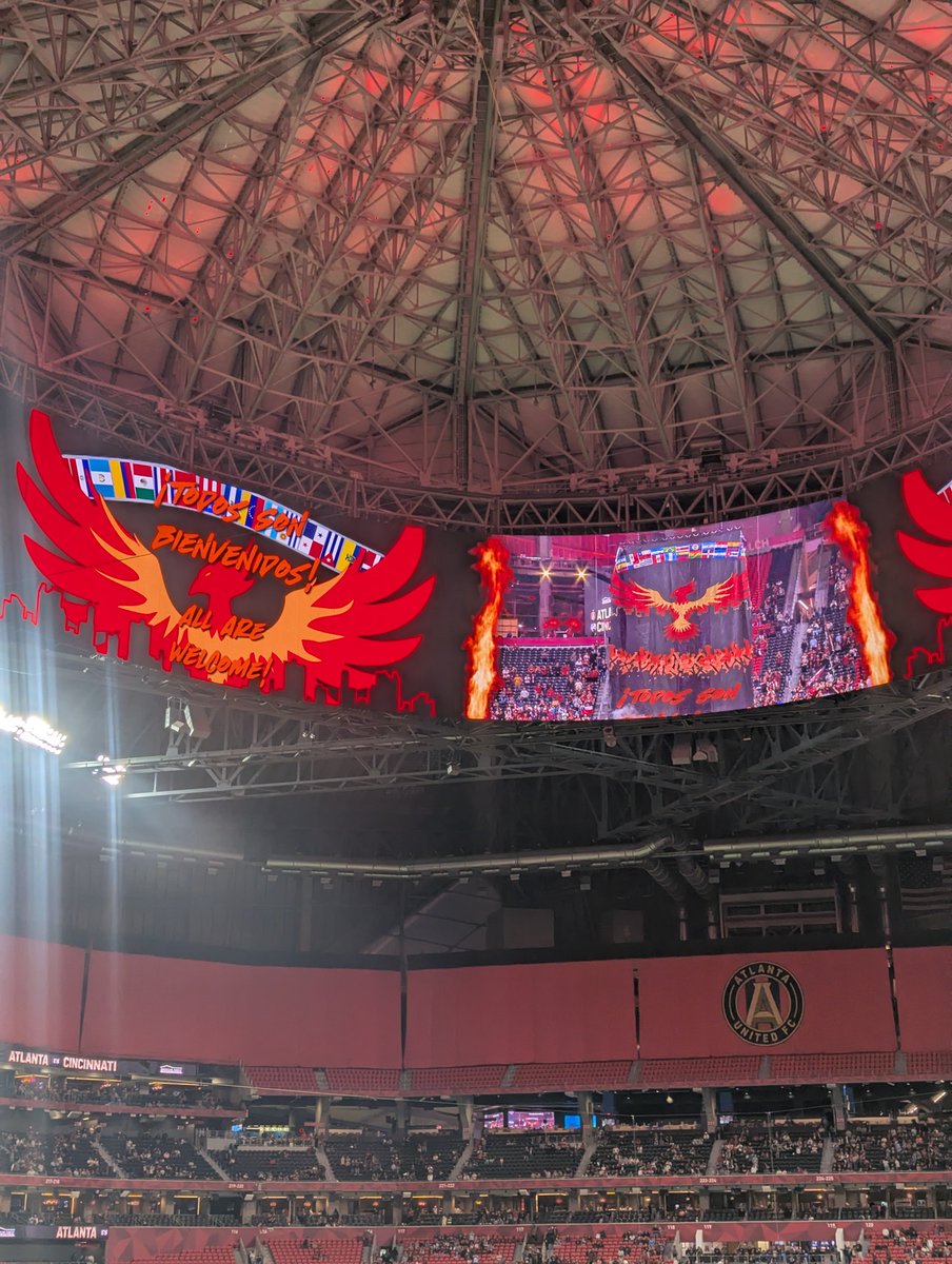 atlutdfantv's tweet photo. Tonight's tifo #ATLUTD #atlcty https://t.co/H3rh23IG9d