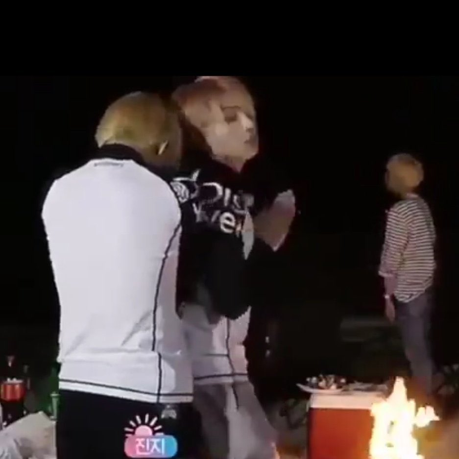 jeonosis's tweet photo. when jungkook saw a shooting star in malta but tae missed it so he said he would wish on jungkook instead https://t.co/A6wTdiNM42