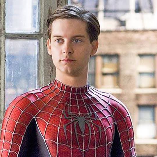 vr_mcu's tweet photo. BREAKING: Marvel reportedly has TWO VERSIONS of the “AVENGERS DOOMSDAY” FINAL Trailer.

One Reportedly features TOBEY MAGUIRE’S Spider-Man, while the other keeps his appearance a SECRET👀🕷️ https://t.co/i4khStdumt