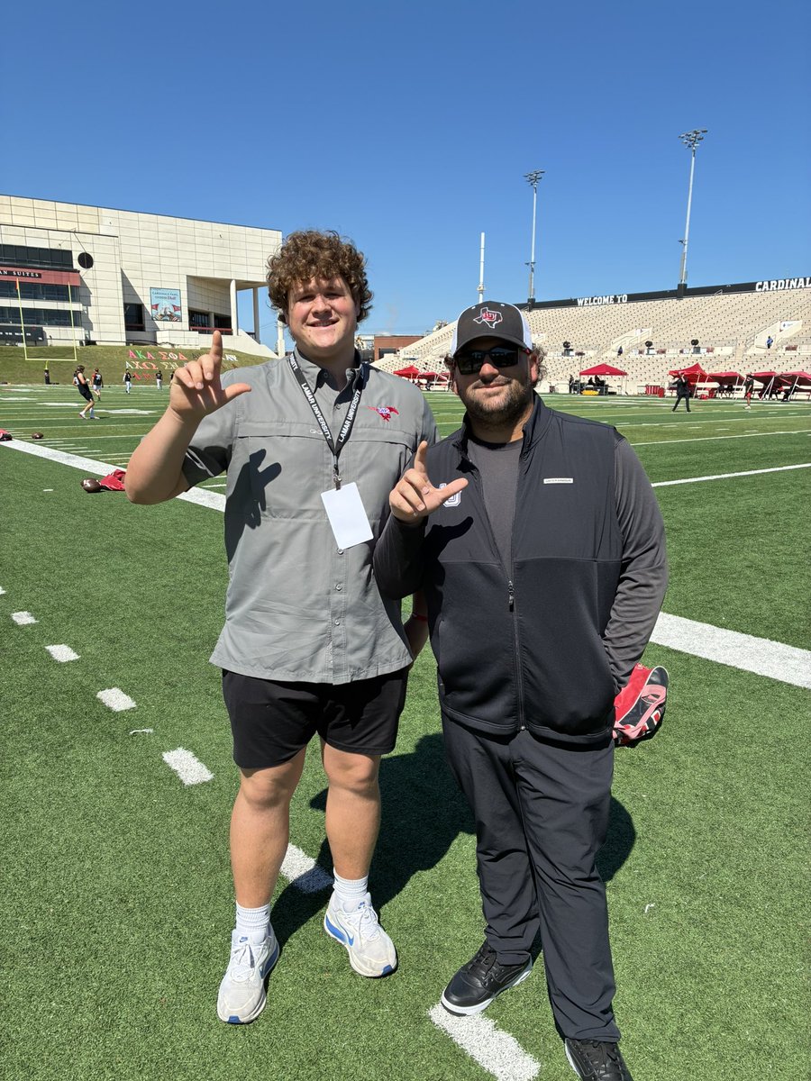 CarsonHolzapfel's tweet photo. Had a great time at @LamarFootball today!  Loved watching @Coach_Cannata and @Coach_Jones50’s OL open holes and get after it up front! Great seeing @CoachSpo_ again. Looking forward to coming back!

Special thanks to @Cooperwadding1 and Austin O’Malley for the hospitality! 🤝
@CoachRossomando 
#LamarCardinals #CardinalCountry #ClassOf2028
