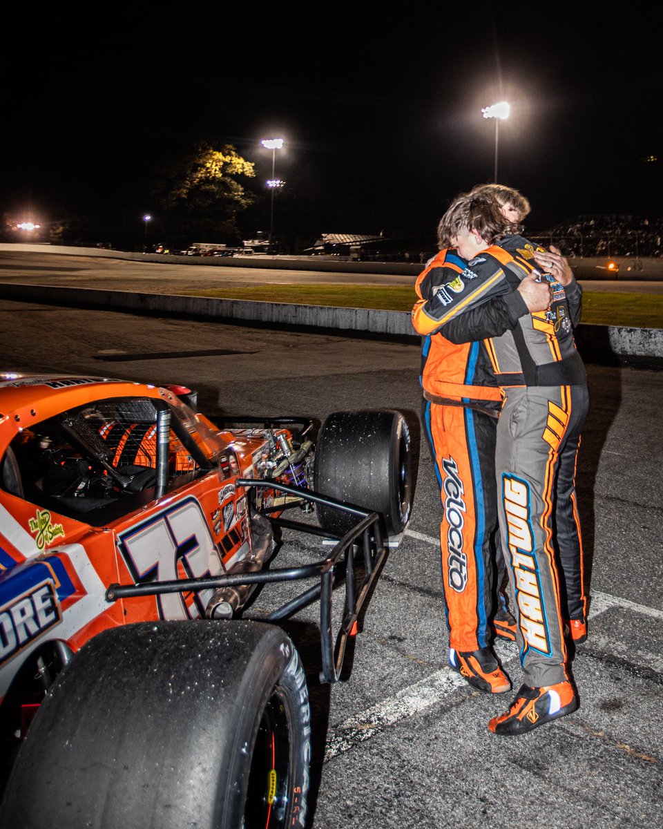 NASCARRegional's tweet photo. First career American Racer Pole Award for 15-year-old Paulie Hartwig III!

Full qualifying results: https://t.co/eSpLhNgTVW https://t.co/LkSgGDCnyd