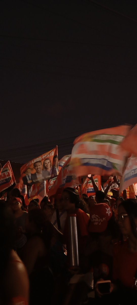 Annymadaxz's tweet photo. Bolsonaro aqui não, porra!! https://t.co/he3et8biDX