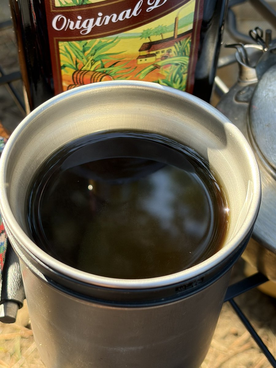 Dutchi_t's tweet photo. 朝はやっぱコーヒー、夜もやっぱコーヒー https://t.co/KLKYzu6Yq4