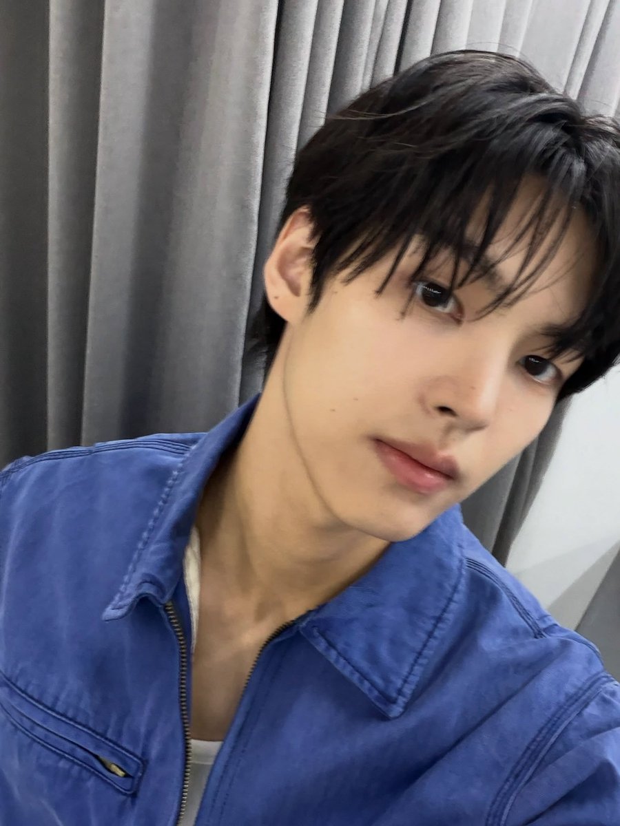 ymbfolder2's tweet photo. 그래... 교도소에가자 https://t.co/bt0uJkbECu