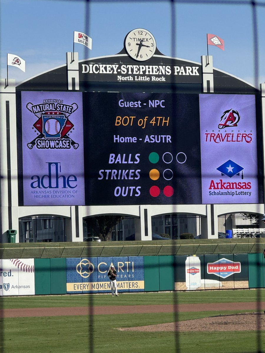 shanebroadway's tweet photo. Great afternoon at Dickey-Stephens Park watching the @ASUThreeRivers Eagles play @NationalParkC in the Arkansas Natural State Showcase. Thank you to @ArkHigherEd and @MyARLottery as well as the @ARTravs for this opportunity for our Arkansas JUCO teams! https://t.co/ZUlymu5LBH