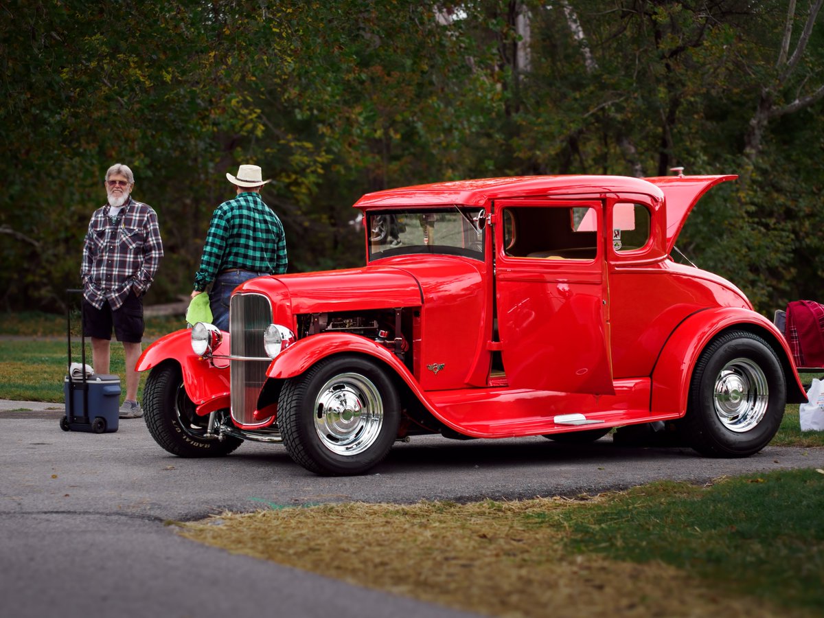 BChrisPhotos's tweet photo. 4th annual Friends for Paws Car Show at Falls Park in Pendleton, Indiana. Taken with a Minolta MC Rokkor-X PG 50mm f1.4 (cir. 1973) lens. 

#classiccars #hotrods #musclecars
#carshows #cars #photography https://t.co/uesFGUOwK1