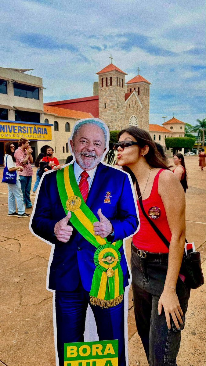 MRailahtaN's tweet photo. e vai ter resistência em Dourados ms com lula sim bbs!!! 
hoje no festival pró lula
dia 25 é 13❤️🤩⭐️
#ManiFesty https://t.co/bsd1PcCLJ6