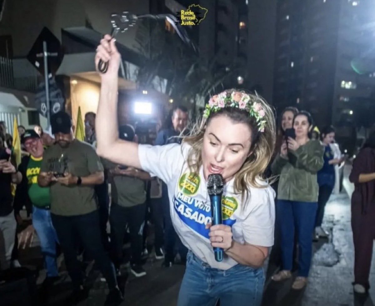 LuizOsorio1234's tweet photo. @folha @xicosa Bandido filho da puta! Isso aí q vcs querem colocar na presidência com a chave do cofre 🤡 https://t.co/UvMH0odXH2