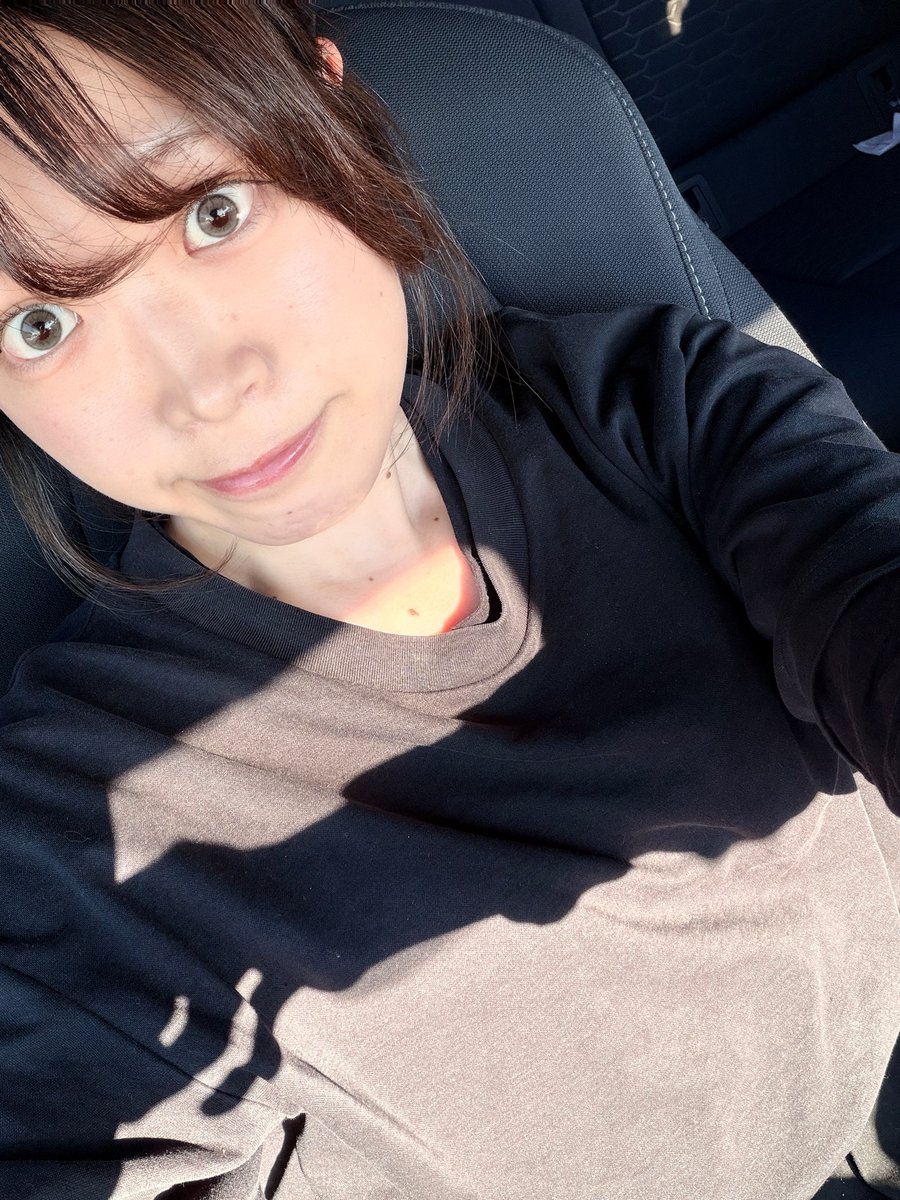 yuri_RARE's tweet photo. おはよんございもす🍎
最近秋らしくてとても元気がよいです。
この季節が1番元気です。
皆さんも良い1日を〜 https://t.co/hO7ZfmNdia