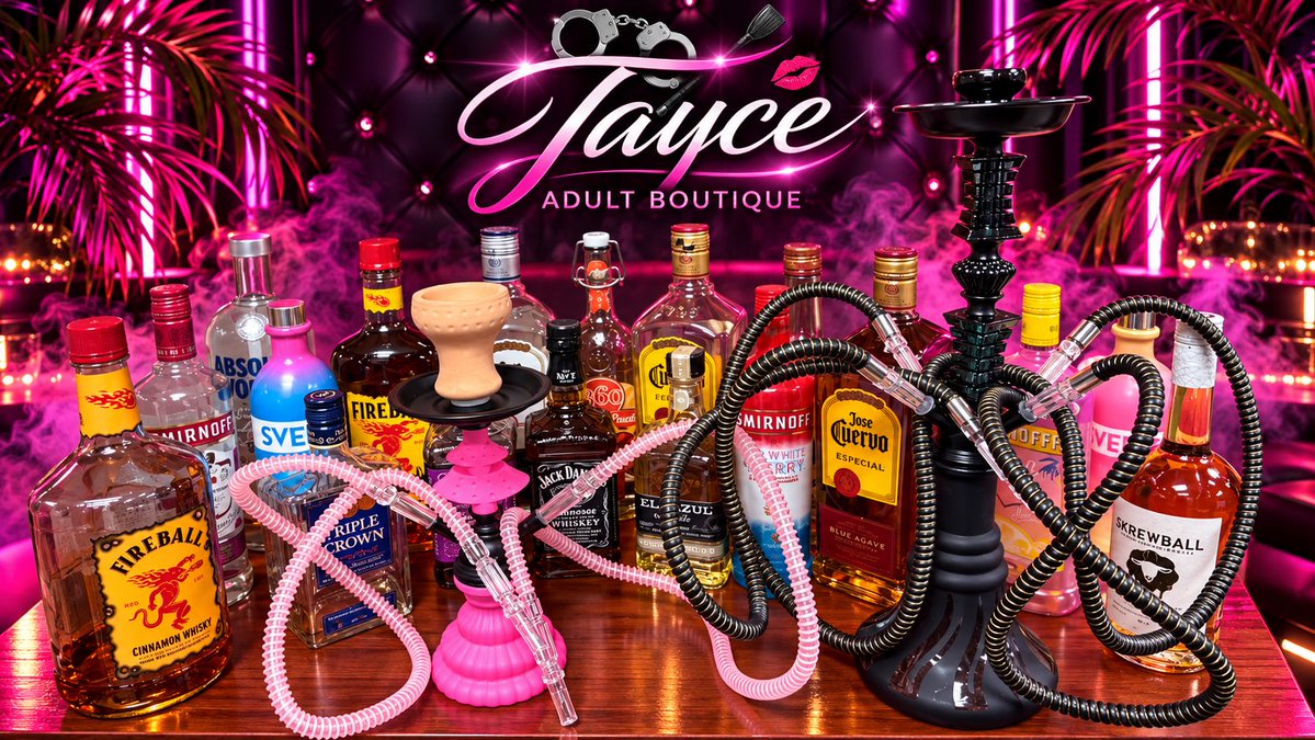 prettydickace's tweet photo. If you’re in the KCMO area tonight and want to chill; come check us out. Very cool laid-back lounge vibes. Come meet me 😉 https://t.co/Jygv1zUqdg