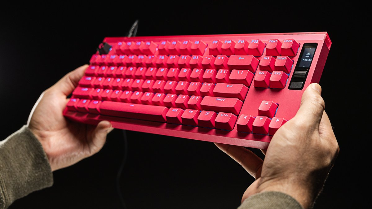 LogitechGFrance tweet picture