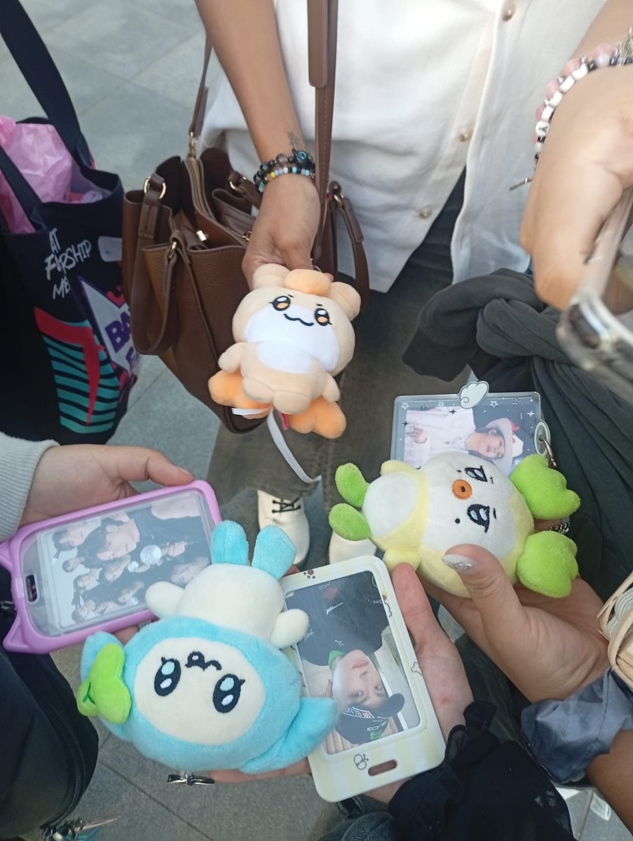 michiretama's tweet photo. ATEEZ VENGAN A PERÚ, AQUÍ LOS AMAMOS  🇵🇪 MAKE SOME NOISE 🇵🇪
#ATEEZ #에이티즈
#Zero_To_All_LATAM 
#Zero_To_All_PERU https://t.co/g4GL4A83p6