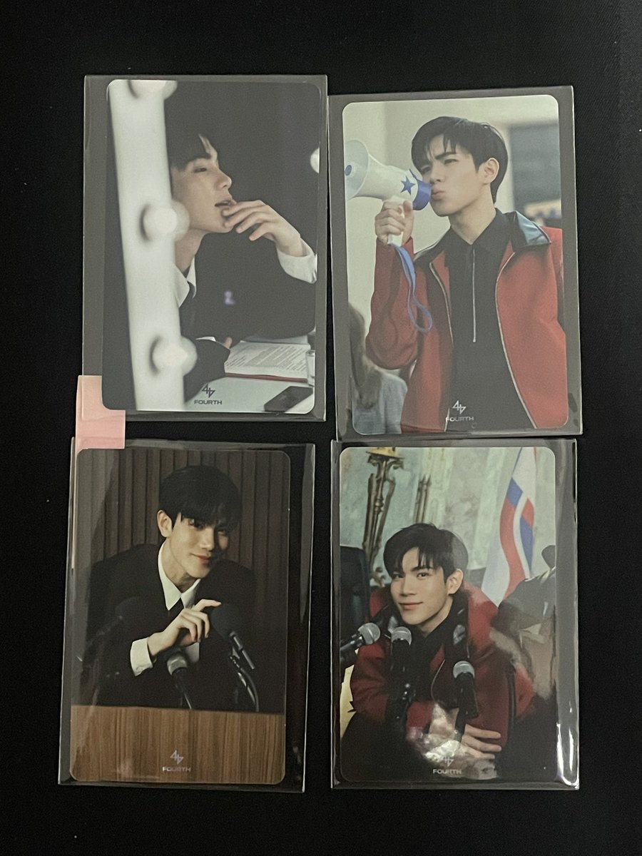 justbr_a's tweet photo. ส่งต่อของสะสมเจมีไนน์โฟร์ท #ตลาดนัดเจมีไนน์โฟร์ท

Blooming 300฿
Fourth set 200฿
Candidate 150฿/4
Photobook/holder 80฿/1
ปฏิทิน 150฿
SF 50฿

📮ส่ง 40฿ นัดรับวันนี้ที่ #GMMTVFANIVAL2026HappyFamily ได้ https://t.co/ziOfGN7Riy