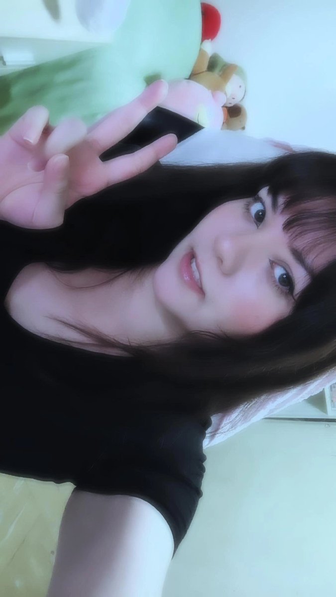 Katherrigan's tweet photo. Heyyy ✌🏻 https://t.co/St0ZHyQtTC