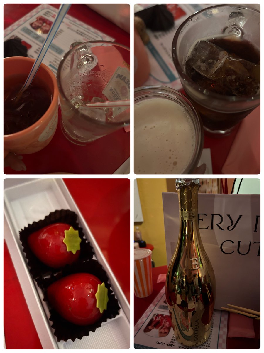 Tanaka_HELP's tweet photo. チェキドリお月様色のキラキラシャンパンお土産ありがとう🍓💖✨️
この日まさかのX見て初めましてしに来てくださった方がいて、めちゃくちゃ嬉しかった❕もっとじっくりお話して仲を深めたいぜ...🫶🏻
あと好きな女の子が現れたかと思いきやとんでもない枚数の両面チェキ頼んで消えてしまい幻覚？現実？ https://t.co/EKESLuqCiJ