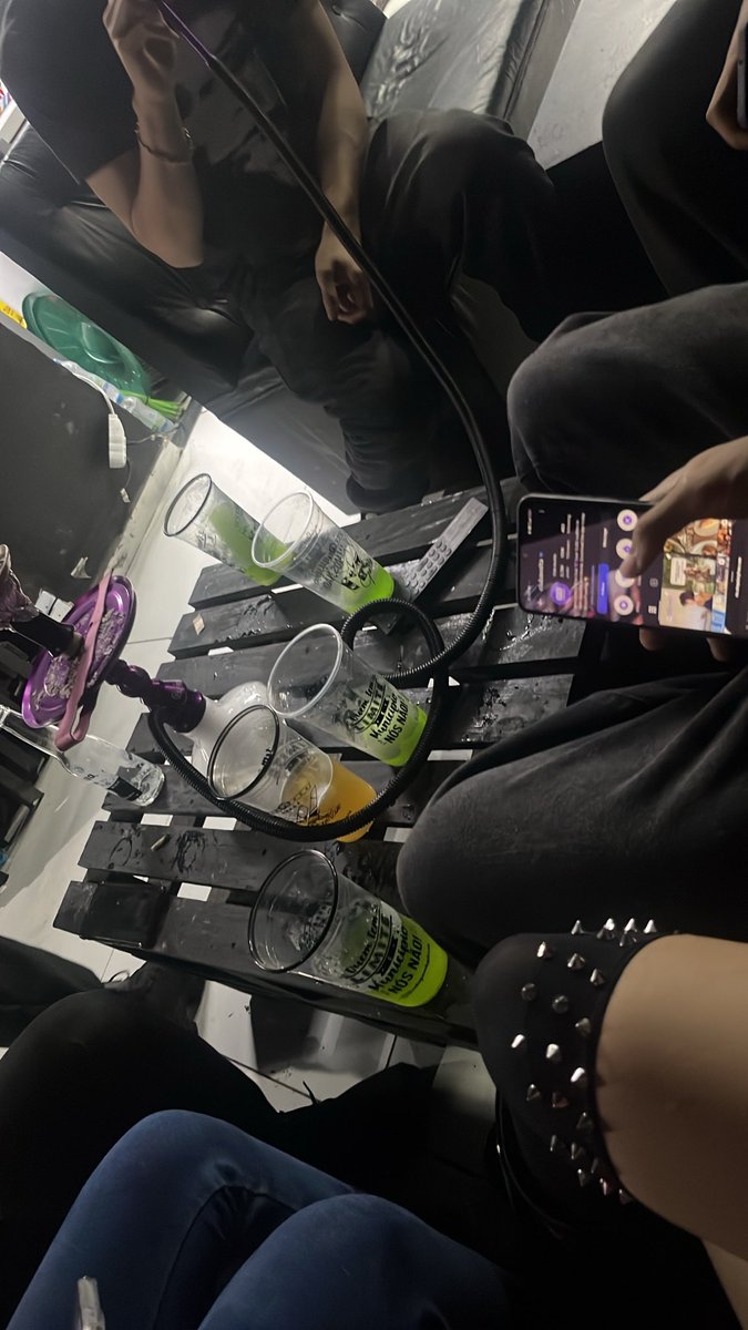 k4m1kage's tweet photo. vida que nois ama https://t.co/IUl3CRlJ2Y